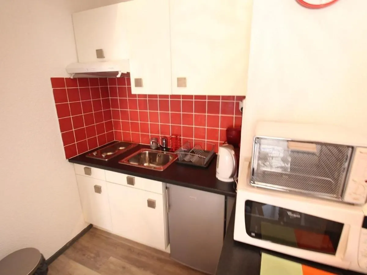 Lägenhet Luchon Centre: Duplex Studio 2/3 Pers, Balcon, Parking - Fr-1-313-209 Bagnères-de-Luchon